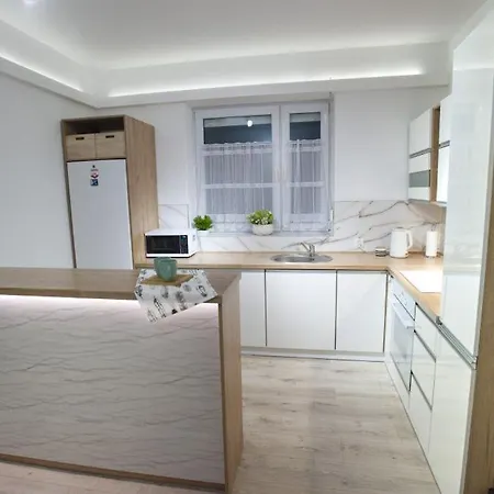 Apartamenty Pod Fortami Przemysl Exterior photo